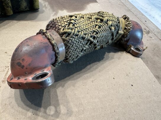 Caterpillar CAT C4.4 Diesel Engine EGR Exhaust Pipe 439-4298 OEM 3713354 - 185$ Picture 1 of 3