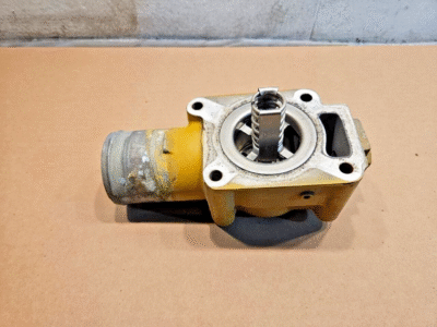 2003 CAT C-12 Diesel Engine Thermostat Housing 118-2801 OEM