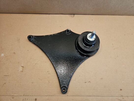 Caterpillar CAT C4.4 Perkins Diesel Engine Upper Support Bracket OEM 5674527 OEM - 265$ Picture 1 of 3