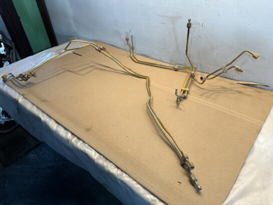 2008 Set of 6 CAT C15 Acert Caterpillar Diesel Engine Fuel Lines OEM - 240$ Picture 1 of 2