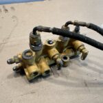 2008 CAT Caterpillar C15 ACERT Diesel Engine Fuel Manifold 316-4410, 3164410 OEM - 165$ Picture 1 of 5 Picture 2 of 5 Picture 3 of 5 Picture 4 of 5 Picture 5 of 5 Picture 1 of 5