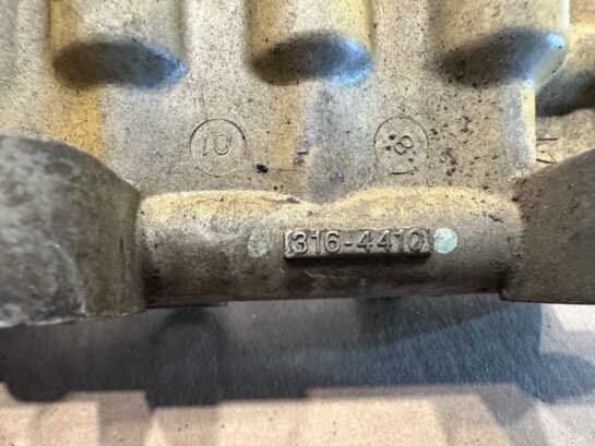 2008 CAT Caterpillar C15 ACERT Diesel Engine Fuel Manifold 316-4410, 3164410 OEM - 165$ Picture 1 of 5 Picture 2 of 5 Picture 3 of 5 Picture 4 of 5