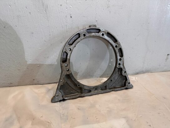 Cat Caterpillar C12 C13 Diesel Engine Rear Main Seal Cover 160-2323 1602323 OEM - 80$ Picture 1 of 3