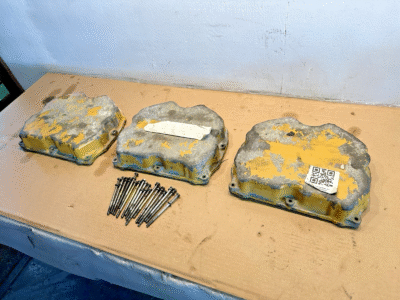 Set of 3 Caterpillar CAT 3176 CAT C10 Diesel Engine Valve Covers 9Y4580 OEM