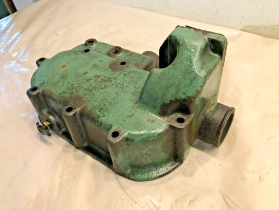 Detroit Diesel 4-53 Engine Oil Cooler Housing 5119453 OEM - 290$ Picture 1 of 3
