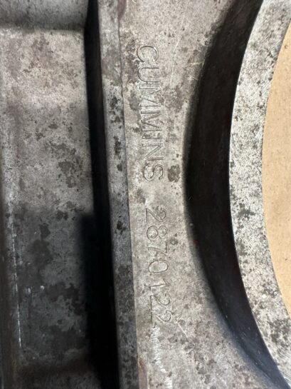 2011 Cummins ISX12 ISX 11.9l Diesel Engine Rear Carrier Seal Housing 2870122 OEM - 145$ Picture 1 of 3