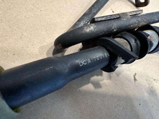 Detroit Diesel DD15 Oil Dipsticks & Fill Tubes A4720181016 OEM - 115$ Picture 1 of 3 Picture 2 of 3