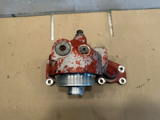 2011 Cummins ISX12 11.9l Diesel Engine Oil Filter Base Housing 2884808 OEM - 220$ Picture 1 of 5