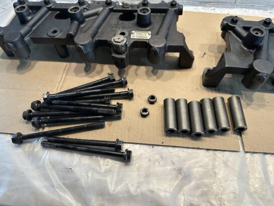 2004 DETROIT 60 SERIES 14.0L FRONT AND REAR ENGINE BRAKE MODEL 797 OEM 1031323 - 1800$ Picture 1 of 10 Picture 2 of 10 Picture 3 of 10 Picture 4 of 10 Picture 5 of 10 Picture 6 of 10 Picture 7 of 10 Picture 8 of 10