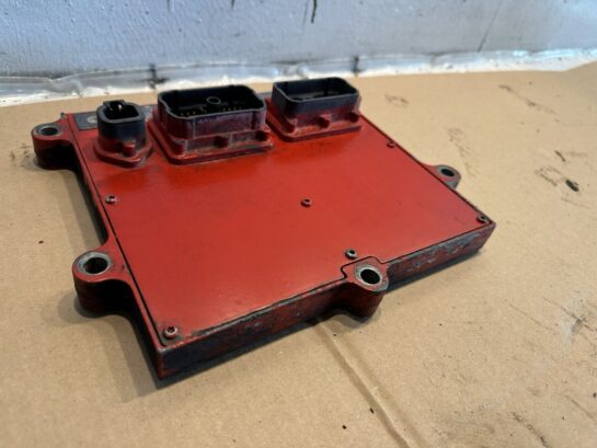 CUMMINS ISX 15 DOHC DIESEL ENGINE CONTROL MODULE ECM 3683289 OEM - 600$ Picture 1 of 5