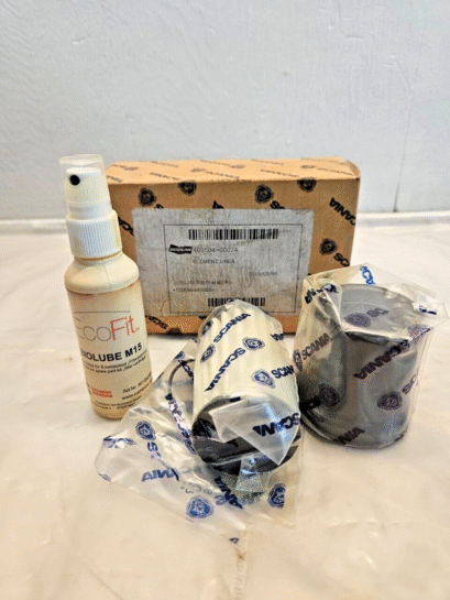 DOOSAN UREA ELEMENT KIT PART 400504-00074 / SCANIA PART #2655854 OEM - 95$ Picture 1 of 2 Picture 2 of 2