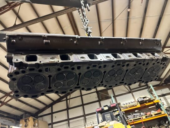 2004 Detroit Diesel 60 Series 14.0L DDEC V Engine Cylinder Head 23529682 OEM - 2200$ Picture 1 of 10 Picture 2 of 10 Picture 3 of 10 Picture 4 of 10 Picture 5 of 10 Picture 6 of 10