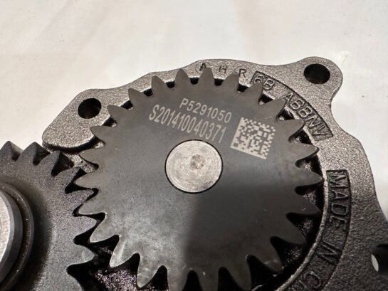2019 Cummins ISB QSB 6.7L Diesel Engine Oil Pump 5291050 OEM - 120$ Picture 1 of 4 Picture 2 of 4