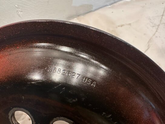 Cummins ISX15 Diesel Engine Crankshaft Pulley 3682627 OEM - 175$ Picture 1 of 4 Picture 2 of 4