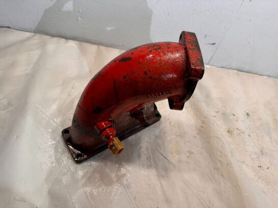 Cummins ISX15 Diesel Engine Intake Manifold - Used | P/N 3683270 OEM - 140$ Picture 1 of 5 Picture 2 of 5