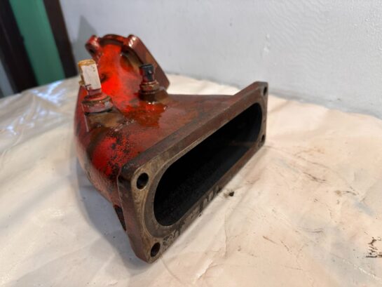 Cummins ISX15 Diesel Engine Intake Manifold - Used | P/N 3683270 OEM - 140$ Picture 1 of 5 Picture 2 of 5 Picture 3 of 5 Picture 4 of 5