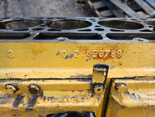 Caterpillar CAT 3126 diesel engine block with Cam followers 105-1713 OEM - 3400$ Picture 1 of 7