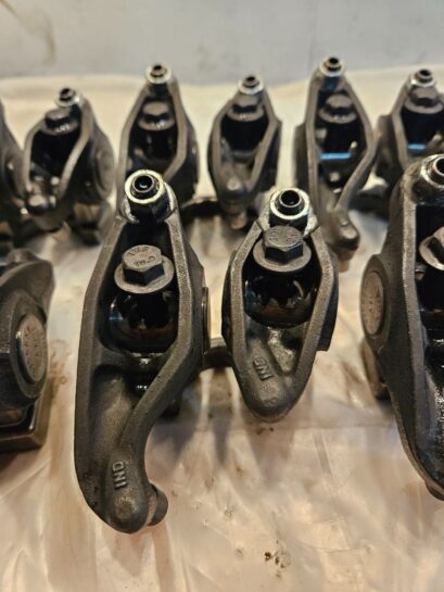 Cummins ISC/ISL 8.9L Diesel Engine Rocker Arm Assembly 3966658 OEM - 500$ Picture 1 of 6 Picture 2 of 6 Picture 3 of 6 Picture 4 of 6 Picture 5 of 6 Picture 6 of 6