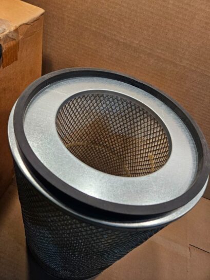 New Caterpillar 7W-5316 Engine CAT Air Filter OEM - 55$ Picture 1 of 4