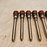 Set of 6 Cummins ISC/ISL 8.3L 8.9L Injector Fuel Supply Connector 2872288 OEM - 115$ Picture 1 of 3 Picture 2 of 3 Picture 3 of 3 Picture 1 of 3