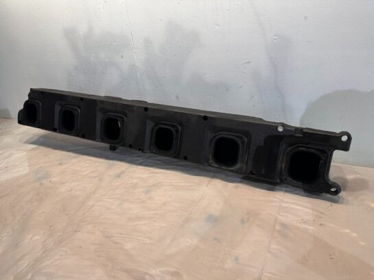 2011 DETRIOT DIESEL DD15 INTAKE MANIFOLD ASSEMBLY A4720980217 OEM - 175$ Picture 1 of 4