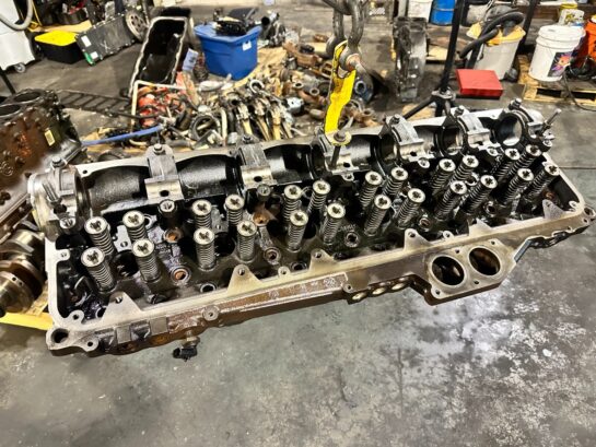 Detroit Diesel 60 Series 14.0L DDEC V Engine Cylinder Head 23529682 OEM - 2400$ Picture 1 of 8 Picture 2 of 8