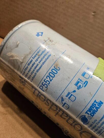 New Donaldson Fuel Water Separator Filter P552006 - 65$ Picture 1 of 4 Picture 2 of 4