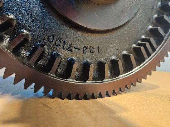 Caterpillar C12 CAT Diesel Engine Camshaft 227-2478 with Gear 133-7100 OEM - 1150$ Picture 1 of 9