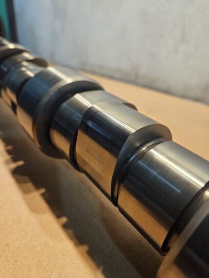 Caterpillar C12 CAT Diesel Engine Camshaft 227-2478 with Gear 133-7100 OEM - 1150$ Picture 1 of 9 Picture 2 of 9