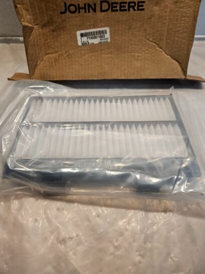 New John Deere Cabin Air Filter FYA00011003 OEM - 40$ Picture 1 of 3