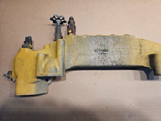 CAT C-12 Caterpillar Diesel Engine Water Manifold 4P9485 OEM - 275$ Picture 1 of 5 Picture 2 of 5 Picture 3 of 5 Picture 4 of 5 Picture 5 of 5