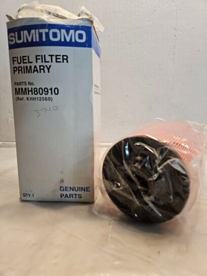 Sumitomo Link-Belt MMH80910 490X4EX Fuel Filter Element - 75$ Picture 1 of 3 Picture 2 of 3