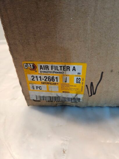 New CATERPILLAR AIR FILTER 211-2661 CAT 2112661 OEM - 45$ Picture 1 of 3 Picture 2 of 3 Picture 3 of 3