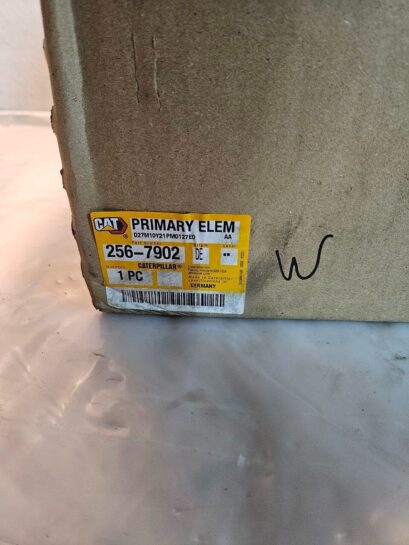 Genuine New CAT Caterpillar Primary Air Filter Element 256-7902 OEM - 65$ Picture 1 of 4 Picture 2 of 4 Picture 3 of 4 Picture 4 of 4