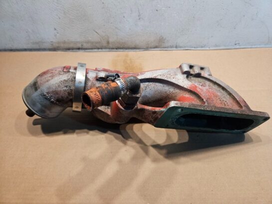 CUMMINS ISX12 11.9L DIESLE ENGINE AIR INTAKE MANIFOLD 4313799 OEM 3686696 - 360$ Picture 1 of 5 Picture 2 of 5