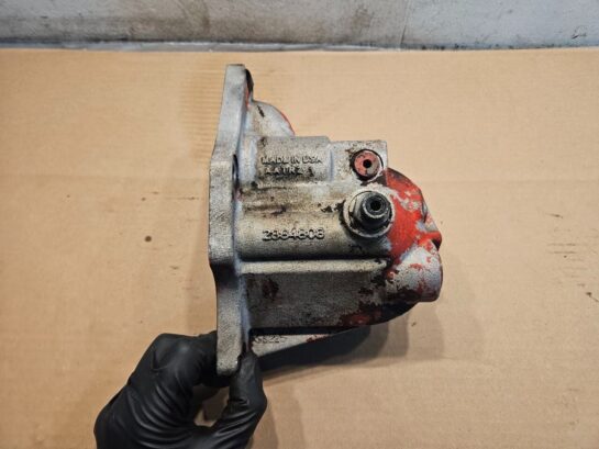 Cummins ISX12 11.9l Diesel Engine Oil Filter Base Housing 2884808 OEM - 300$ Picture 1 of 5 Picture 2 of 5