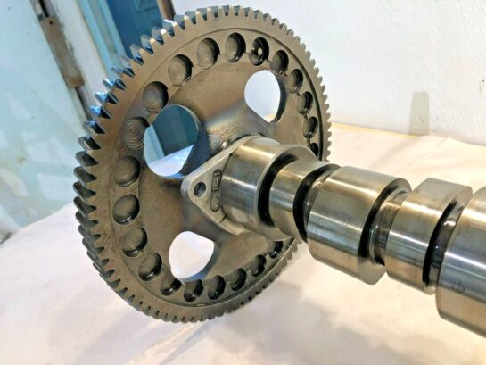 Cummins M11 ISM11 QSM11 Diesel Engine Camshaft 4059893 with Gear 3401439 OEM - 860$ Picture 1 of 6 Picture 2 of 6 Picture 3 of 6 Picture 4 of 6