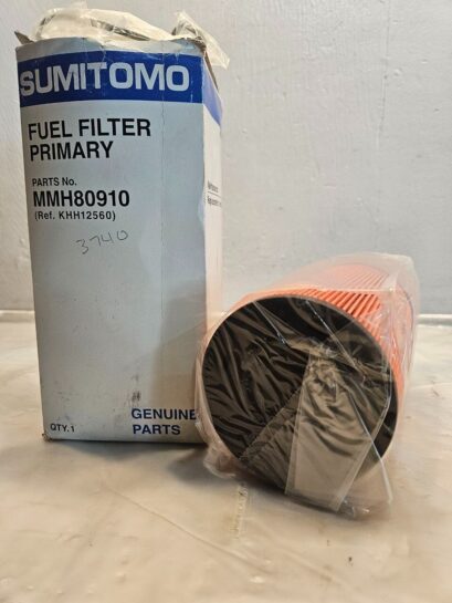 Sumitomo Link-Belt MMH80910 490X4EX Fuel Filter Element - 75$ Picture 1 of 3 Picture 2 of 3 Picture 3 of 3
