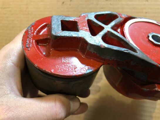 Cummins ISB 6.7 DIESEL ENGINE BELT TENSIONER 5270678 OEM - 95$ Picture 1 of 4 Picture 2 of 4 Picture 3 of 4 Picture 4 of 4