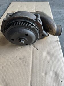 CAT 3406E B Diesel Engine Water Pump Coolant Pump 135-4918 OEM