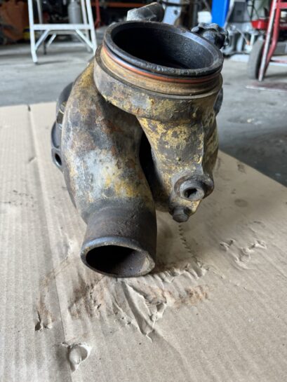 CAT 3406E B Diesel Engine Water Pump Coolant Pump 135-4918 OEM - 375$ Picture 1 of 5 Picture 2 of 5 Picture 3 of 5 Picture 4 of 5