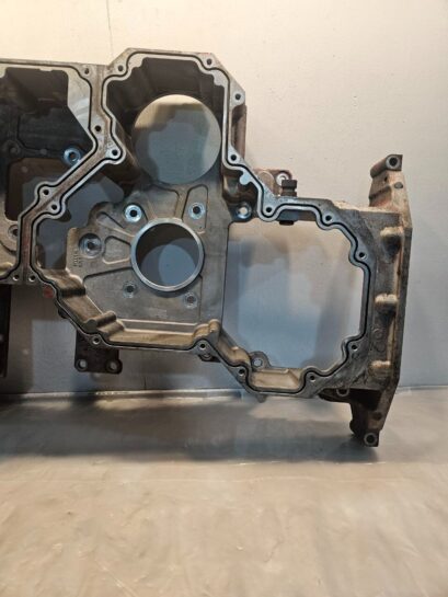 2009 Cummins ISX15 400ST DOHC Diesel Engine Timing Gear Housing 4059393 OEM - 650$ Picture 1 of 8 Picture 2 of 8 Picture 3 of 8 Picture 4 of 8 Picture 5 of 8 Picture 6 of 8 Picture 7 of 8