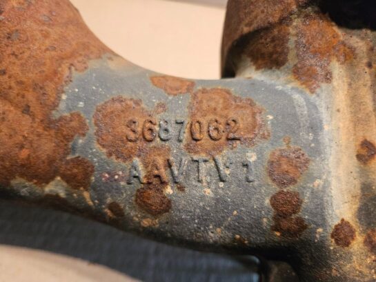 2012 Cummins ISX15 Diesel Engine Exhaust Manifold 3687062 OEM - 360$ Picture 1 of 5 Picture 2 of 5