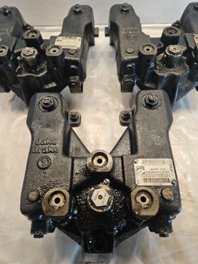 Complete DETROIT SERIES 60 12.7L ENGINE JAKE BRAKE ASSEMBLY MODEL 765A # 025231 - 1500$ Picture 1 of 7