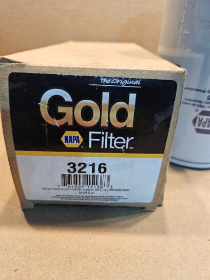 New Napa Gold 3216 Spin On Fuel Filter (33216 WIX) Hastings FF955 - 20$ Picture 1 of 3 Picture 2 of 3 Picture 3 of 3