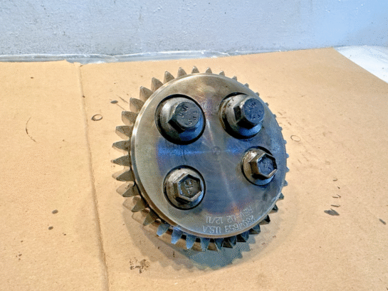 2011 Cummins ISX12 Diesel Engine Gear 2894654 OEM - 145$ Picture 1 of 5 Picture 2 of 5