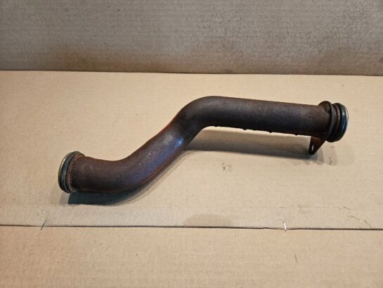 CUMMINS ISX 15 DIESEL ENGINE EGR COOLER PIPE 3686958 OEM - 135$ Picture 1 of 2 Picture 2 of 2