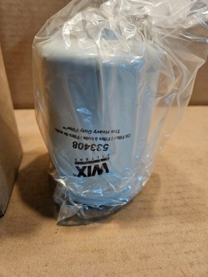 NAPA Gold 3408 spin on Fuel Filter (same as Wix 33408) 533408 - 30$ Picture 1 of 3