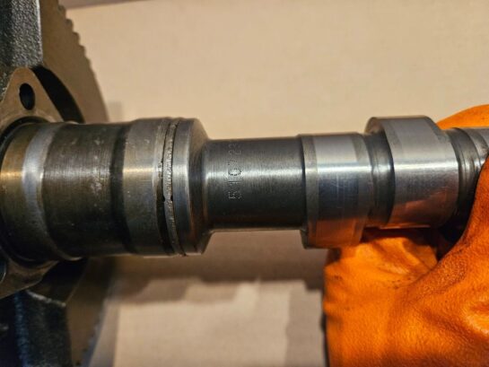 Detroit Diesel 8V92 Camshaft with Gear Assembly 5107232 OEM - 675$ Picture 1 of 6 Picture 2 of 6 Picture 3 of 6
