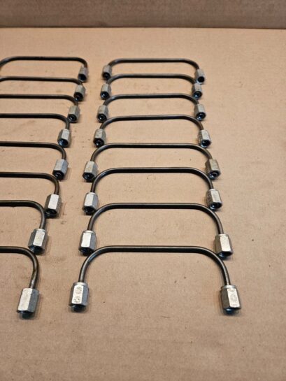 Set of 16 Detroit Diesel 8V92 12V92 Fuel Lines OEM - 130$ Picture 1 of 3 Picture 2 of 3